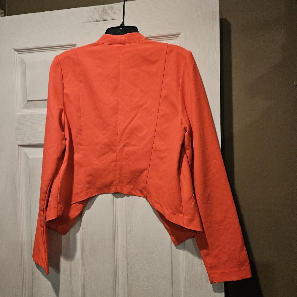 CHARLOTTE RUSSE BLAZER - Picture 2 of 2